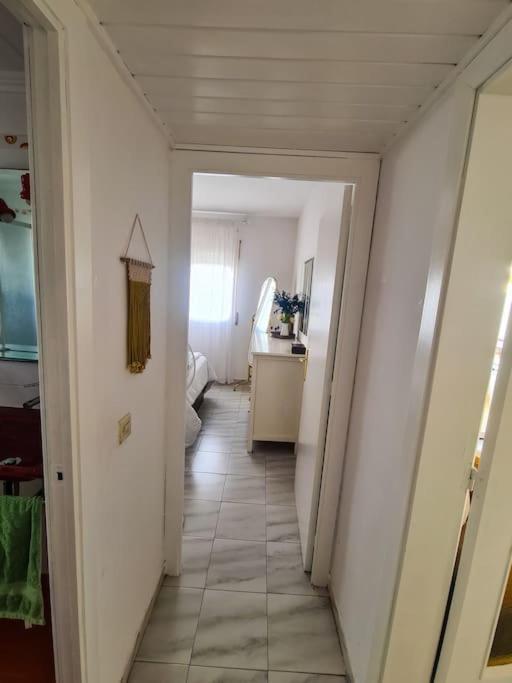 Nice Beachside 2-Bd Apt Near Barcelona クニット エクステリア 写真